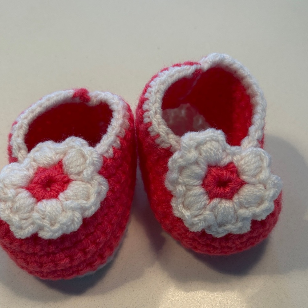 Never Worn Handmade Pink and White Baby Booties